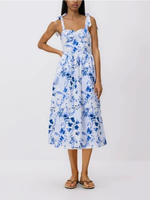 Reserved - Sukienka midi w kwiaty - jasnoniebieski