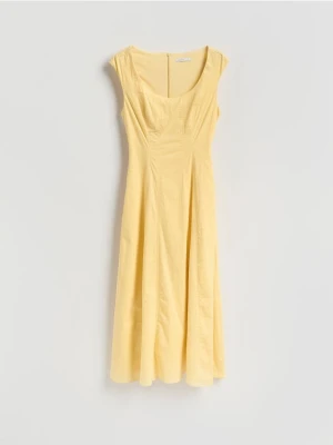 Reserved - Sukienka midi z bawełną - jasnożółty