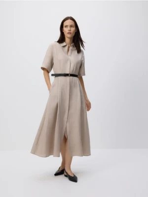 Reserved - Sukienka midi z lnem - beżowy