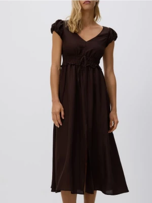 Reserved - Sukienka midi z lnem - brązowy
