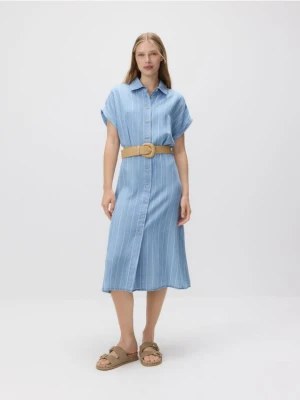 Reserved - Sukienka midi z lyocellu - niebieski