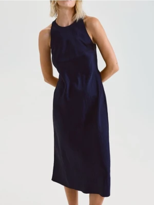 Reserved - Sukienka midi z tkaniny NAIA - granatowy