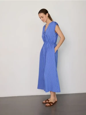 Reserved - Sukienka midi z wiązaniami - niebieski
