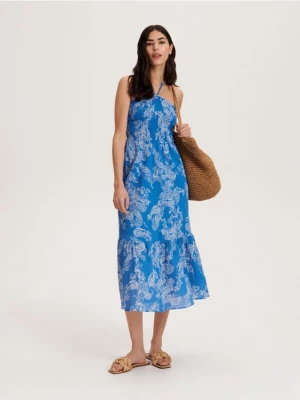 Reserved - Sukienka midi z wiązaniem - niebieski