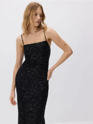 Reserved - Sukienka na ramiączkach z cekinami - czarny