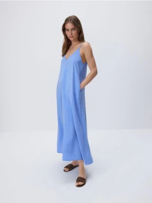 Reserved - Sukienka na ramiączkach z modalem - niebieski