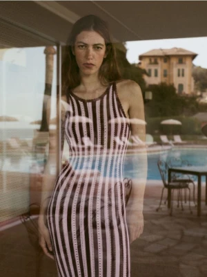 Reserved - Sukienka w paski - wielobarwny