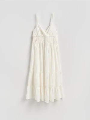 Reserved - Sukienka z ażurowym haftem - biały