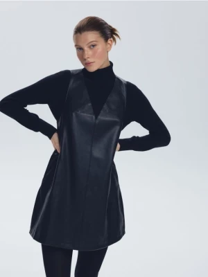 Reserved - Sukienka z imitacji skóry - czarny