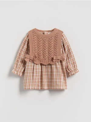 Reserved - Sukienka z kamizelką - brązowy