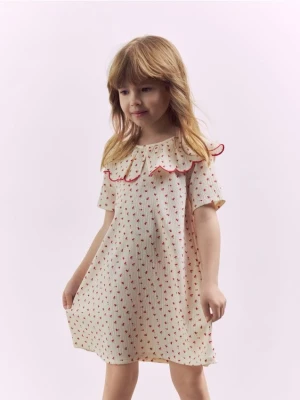 Reserved - Sukienka z kołnierzykiem - złamana biel