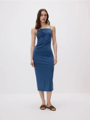 Reserved - Sukienka z kwiatową aplikacją - niebieski