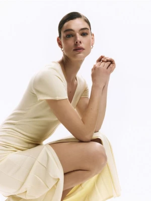 Reserved - Sukienka z lyocellem - jasnożółty