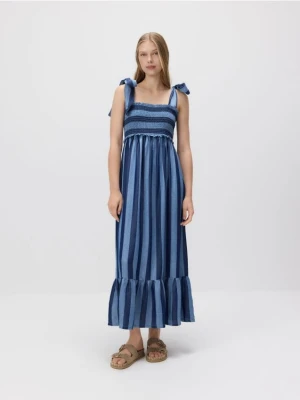 Reserved - Sukienka z lyocellu - niebieski