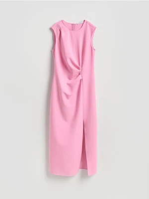 Reserved - Sukienka z marszczeniem - pastelowy róż