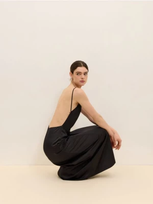 Reserved - Sukienka z odkrytymi plecami - czarny