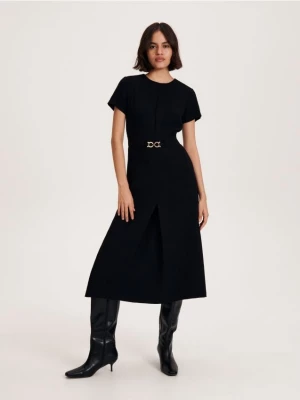 Reserved - Sukienka z ozdobnym paskiem - czarny