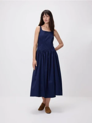 Reserved - Sukienka z ozdobnym wiązaniem - granatowy