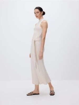 Zdjęcie produktu Reserved - Sukienka z wiązaniem - kremowy