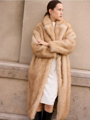 Reserved - Sukienka ze strasem - złamana biel