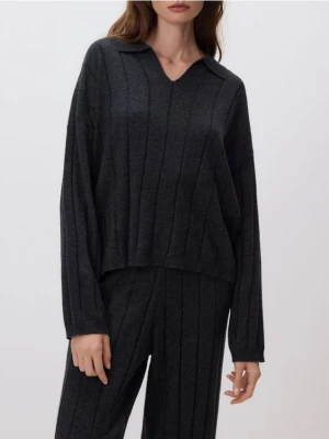 Reserved - Sweter polo z wełną - ciemnoszary