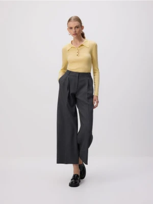 Reserved - Sweter polo z wełną - jasnożółty