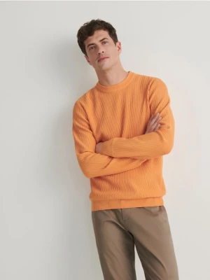 Reserved - Sweter w prążek - pomarańczowy