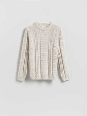 Reserved - Sweter z dekoracyjnym splotem - złamana biel