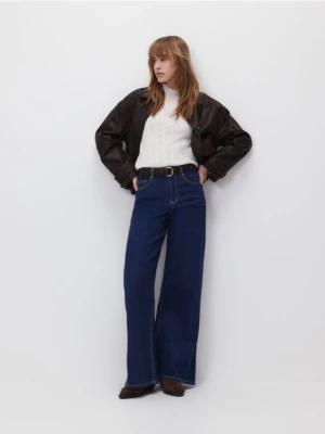 Reserved - Sweter z dodatkiem wełny - złamana biel