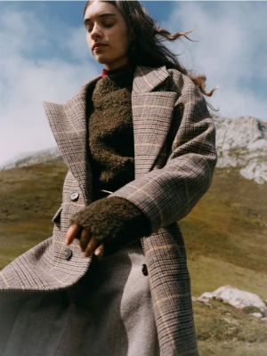 Reserved - Sweter z domieszką wełny - zielony