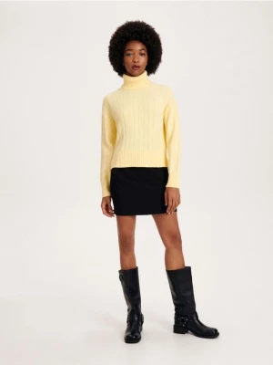 Reserved - Sweter z golfem - jasnożółty