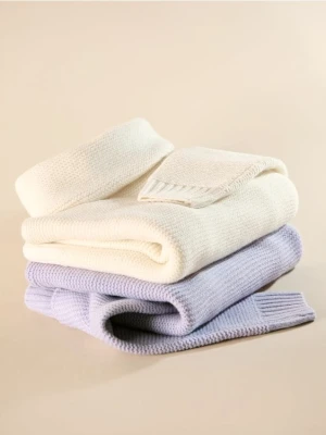 Reserved - Sweter z golfem - lawendowy