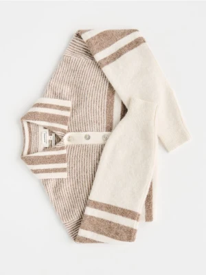 Zdjęcie produktu Reserved - Sweter z kołnierzykiem - złamana biel