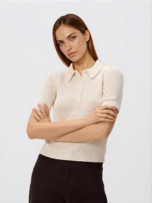 Reserved - Sweter z krótkim rękawem - kremowy