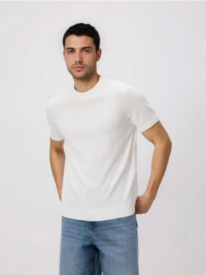 Reserved - Sweter z krótkim rękawem - złamana biel