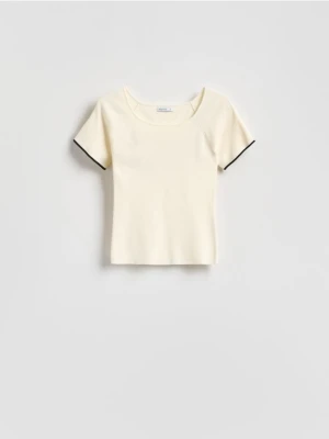 Reserved - Sweter z krótkim rękawem - złamana biel