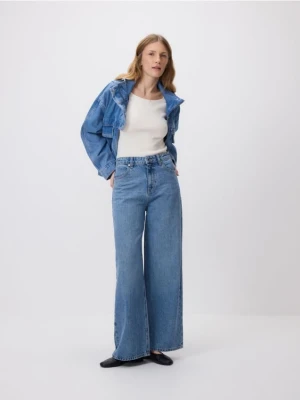 Reserved - Sweter z krótkim rękawem - złamana biel