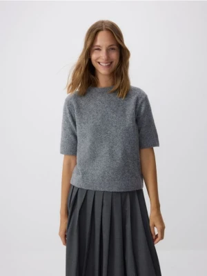 Reserved - Sweter z krótkimi rękawami - szary
