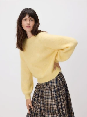 Reserved - Sweter z moherem - jasnożółty