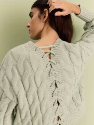 Reserved - Sweter z ozdobnym wiązaniem na plecach - jasnozielony