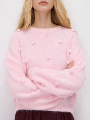 Reserved - Sweter z ozdobnymi aplikacjami - różowy