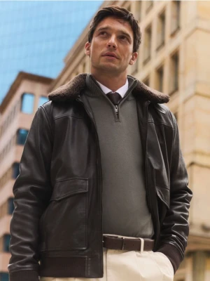 Reserved - Sweter z rozpinanym golfem - zielony