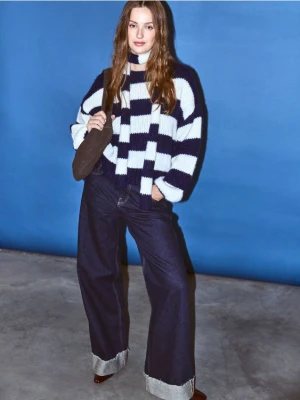 Reserved - Sweter z szalem - granatowy