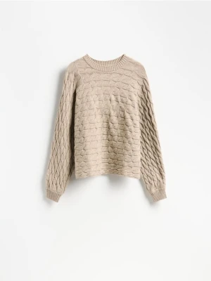 Reserved - Sweter z warkoczowym splotem - brązowy