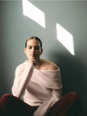 Reserved - Sweter z wełną alpaki - pastelowy róż