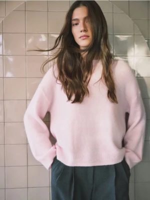 Reserved - Sweter z wełną i moherem - pastelowy róż
