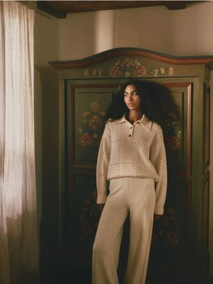 Reserved - Sweter z wełną - złamana biel