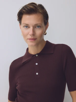 Reserved - Sweter z wełny merino - ciemnofioletowy