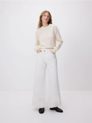 Reserved - Sweter z wełny merino - złamana biel