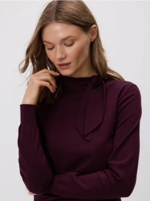 Reserved - Sweter z wiązaniem - mahoniowy